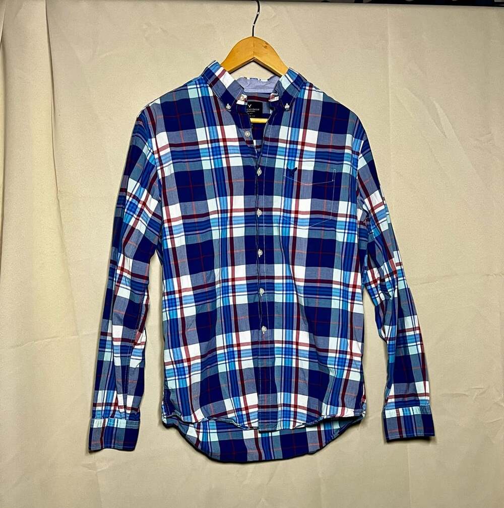 American Eagle Mens Plaid Button Down Shirt Blue Red Classic Fit Medium Tall MT